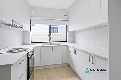 63 Pendle Way, Pendle Hill, NSW 2145, 4 phòng ngủ, 1 phòng tắm, House