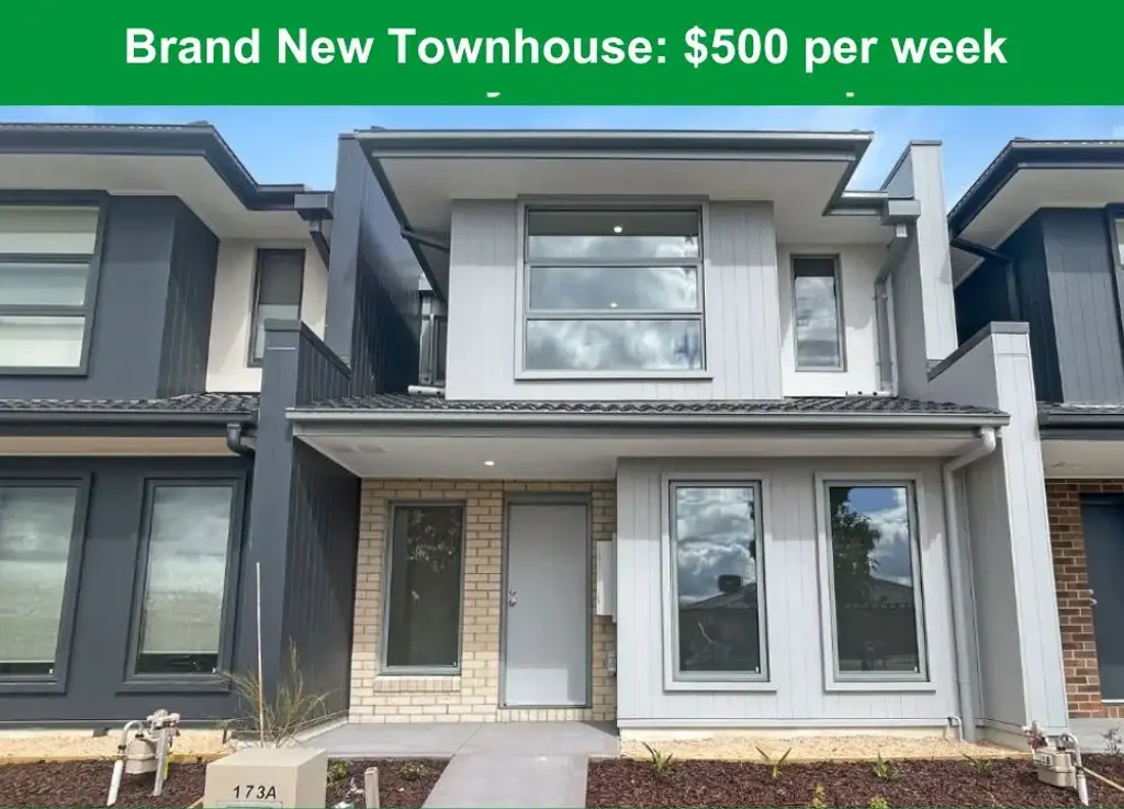 🏡 3-Bedroom Townhouse in Mernda