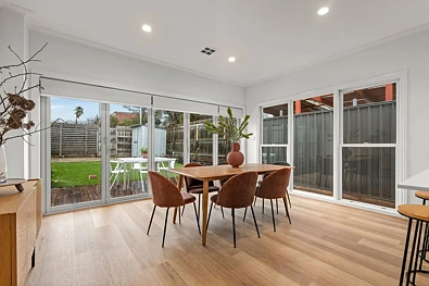 28 CORONET ST, FLEMINGTON VIC 3031, 3 phòng ngủ, 1 phòng tắm, House