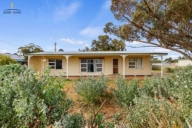 अन्य - 1 First Street, Orroroo, SA 5431