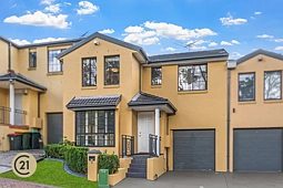 11 Peartree Circuit, West Pennant Hills
