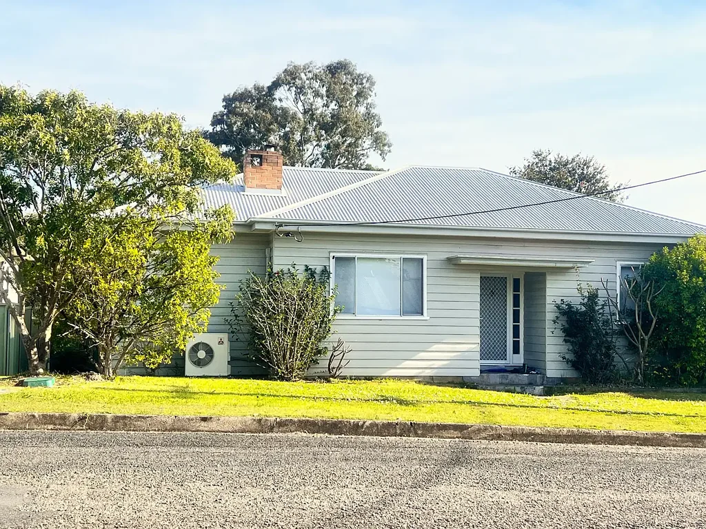 For Lease - Comfortable 3-Bedroom Home in Prime Location