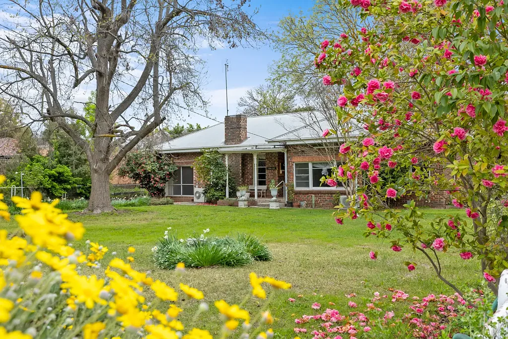 22-24 Livingstone Street, Avenel, VIC 3664