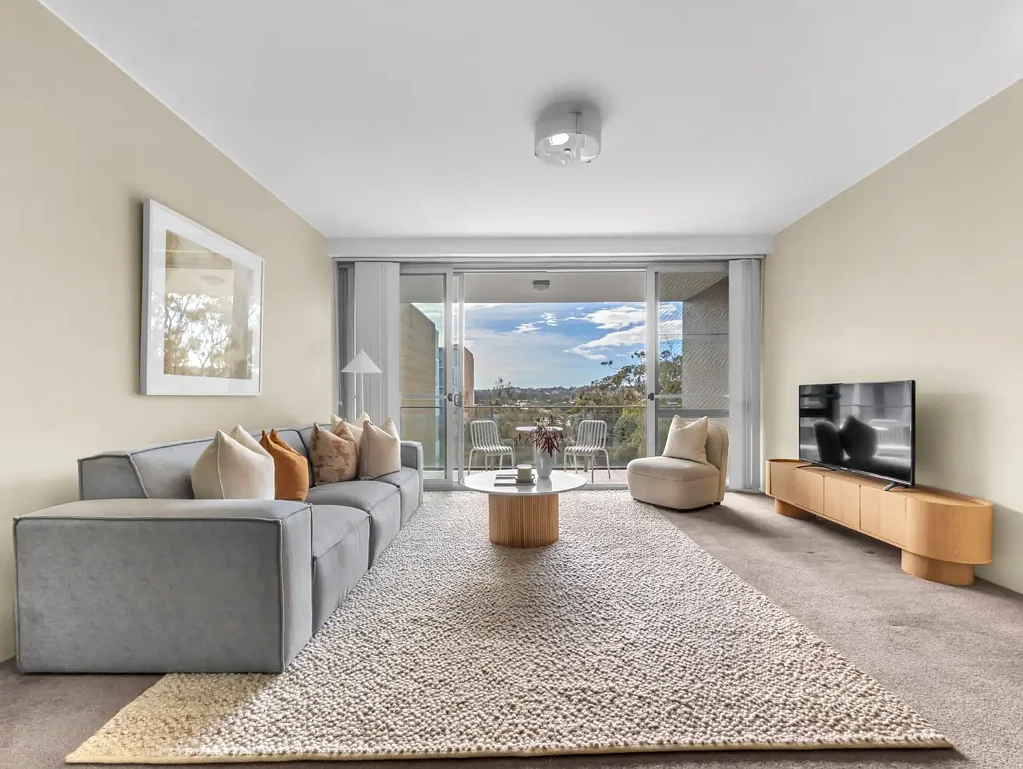 Maroubra 2 Bedroom North Facing Split-Level Living with Generous Proportions
