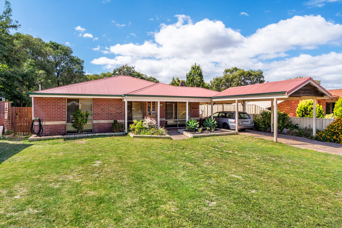 5 SALMON CL, WEST BUSSELTON WA 6280, 0 rūma, 0 rūma horoi, House