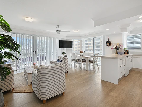 Burleigh Heads 2 Bedroom Motivated Seller! All offers considered
