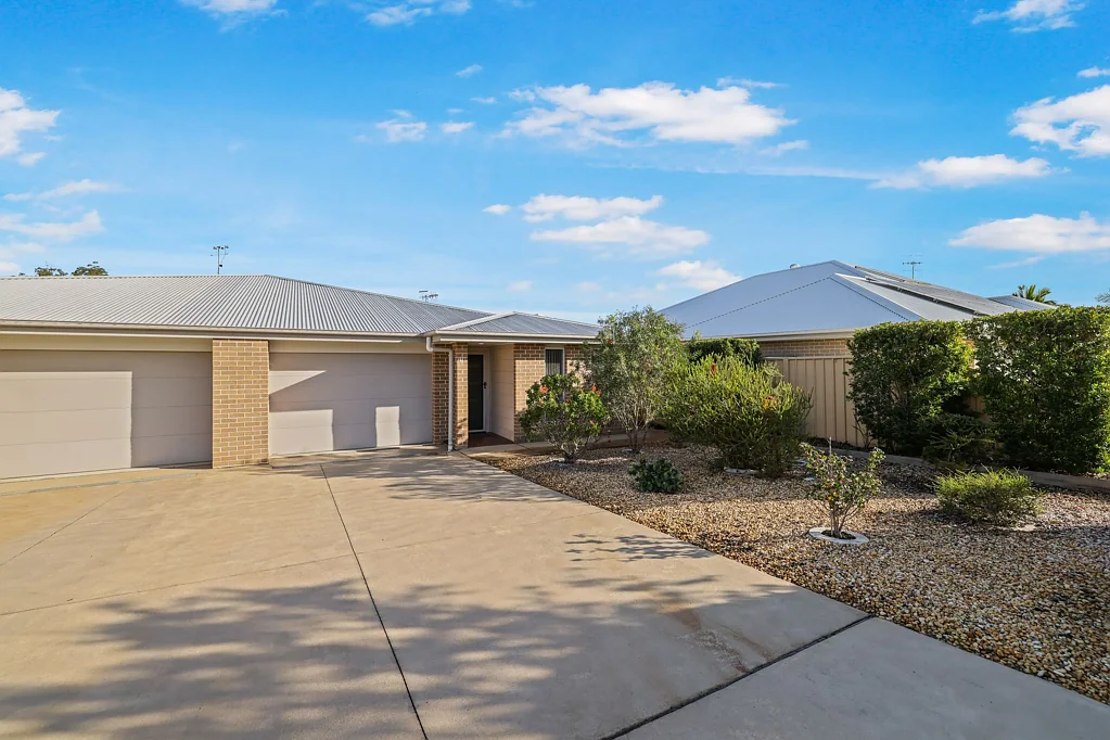 27B Gowlland Crescent, Callala Bay, NSW 2540