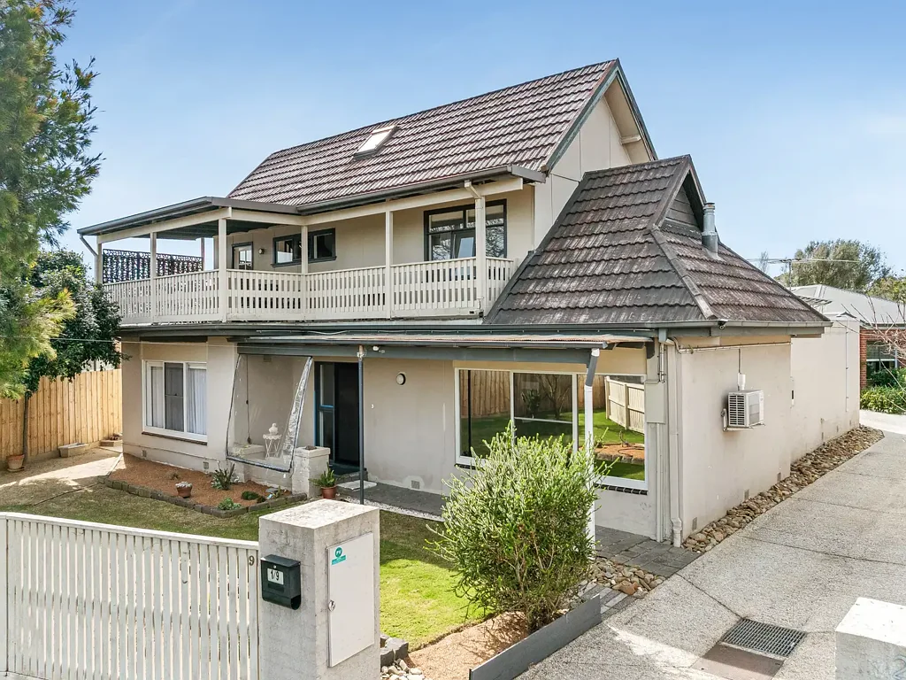 Frankston 3कमरा Imagine a Home Unlike Any Other. Can You Picture It?