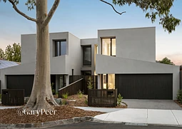 144 Sycamore Street, Caulfield South