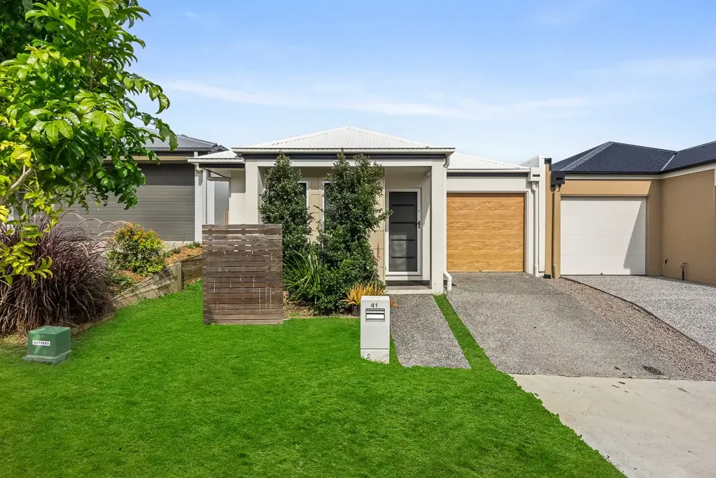 Narangba 4 Bedroom Convenient and low-maintenance living!