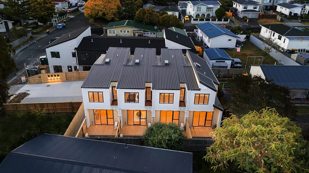 Lot 6/15 Normandy Place, Henderson, Waitakere City, Auckland