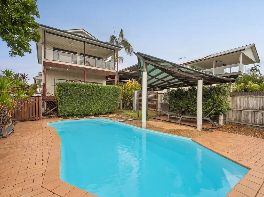 Scarborough 4房  准备好迎接你的海景生活了吗？终极海滨娱乐正等着你！ Ready For Your Sea Change? Ultimate Coastal Entertaining Awaits!