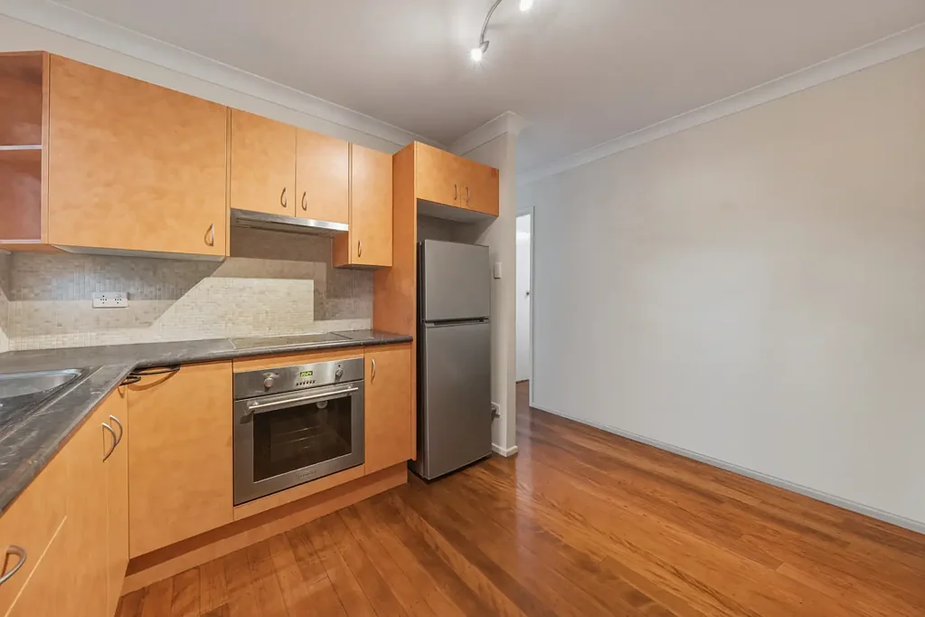 Herston 2ਬੈੱਡਰੂਮ A Rare, Exceptionally Positioned Courtyard Apartment
