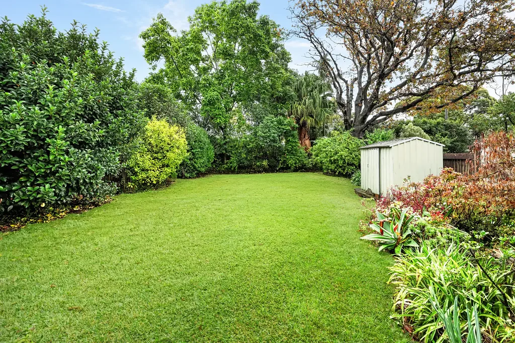 Willoughby 3침실 Low maintenance lifestyle, level land and further potential