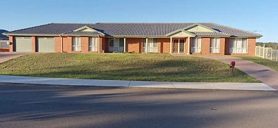 Singleton 4Moenga Move in. Fall in love with the Long Homestead