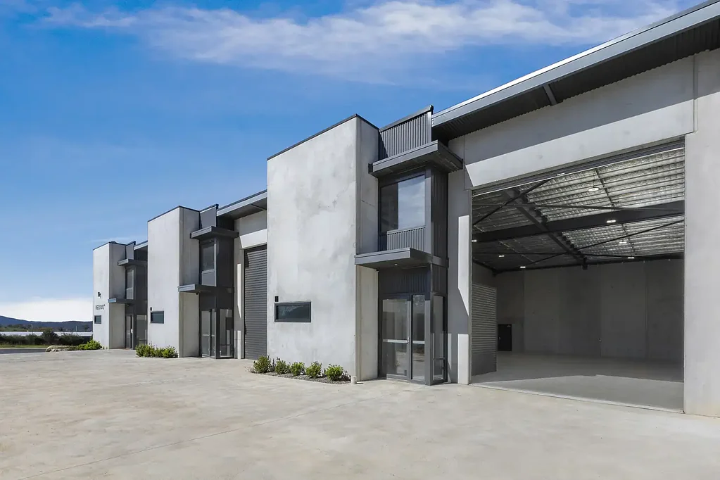 Premium Commercial Warehouse for Lease