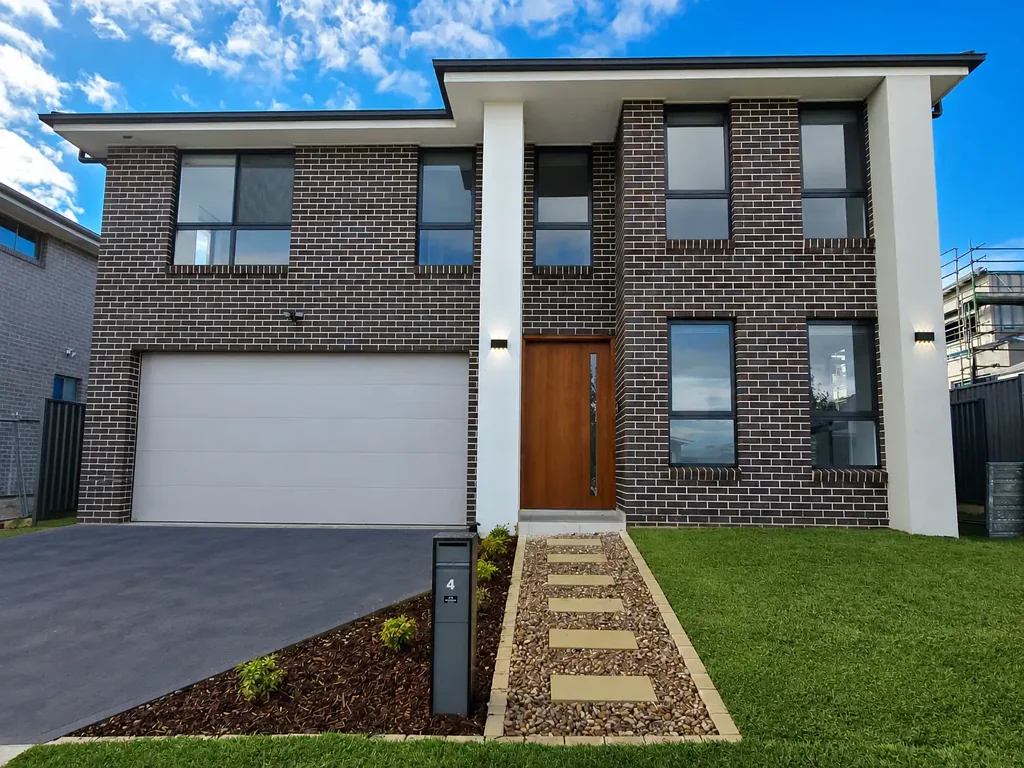 Luxury Brand New Family Home
