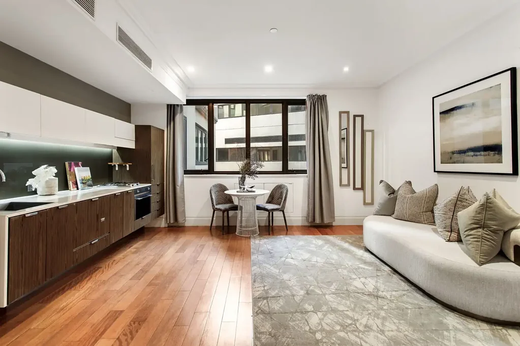 Potts Point Oversized Studio in the Iconic 'Hampton'