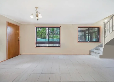 10 Whitlam Avenue, Edensor Park, NSW 2176, 6 Bedrooms, 4 Bathrooms, House