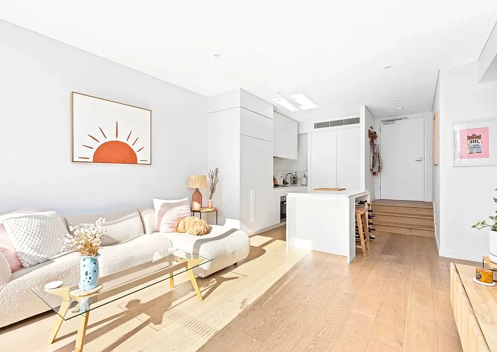 1004/1 Metters Street, Erskineville, NSW 2043