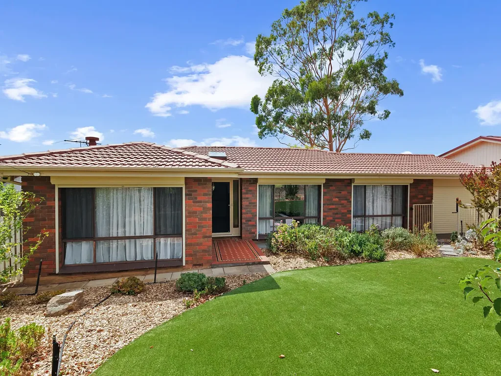 17 Virginia Drive, Morphett Vale, SA 5162