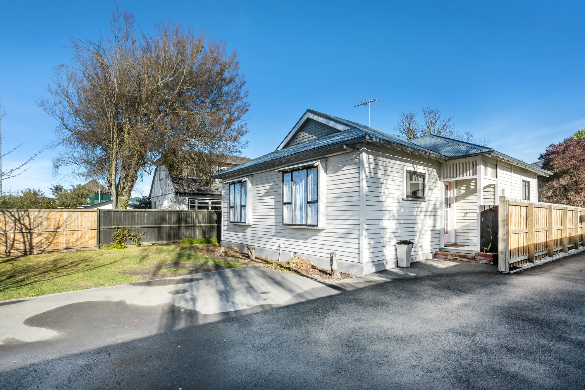 Mairehau 3房 Family Home With Space & Convenience