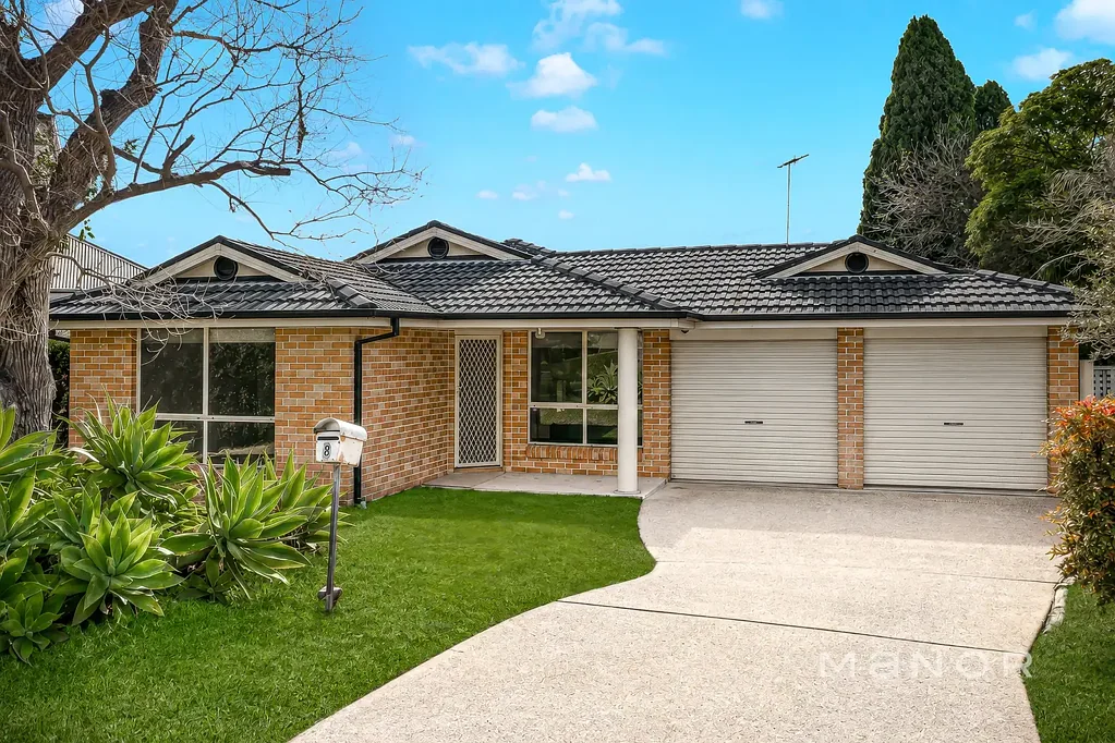 Freshly Updated Family Home in a Quiet Dural Cul-de-Sac!