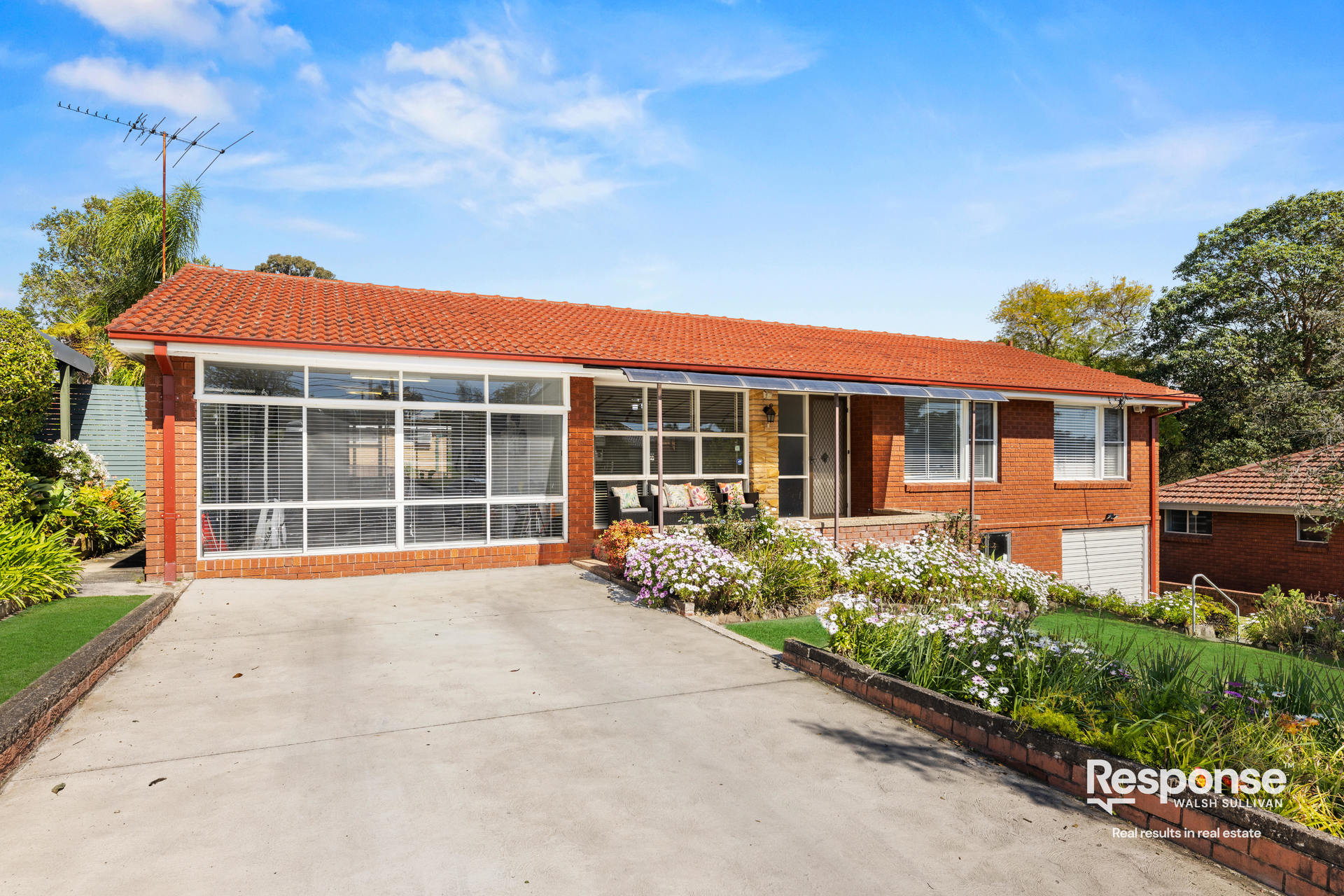 42 CARVER CR, BAULKHAM HILLS NSW 2153, 0 Bedrooms, 0 Bathrooms, House