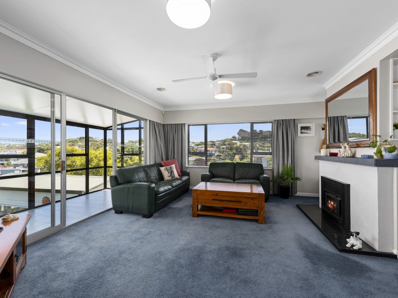 35 Oakleigh Street, Maungaraki, Lower Hutt, 4 rūma, 0 rūma horoi