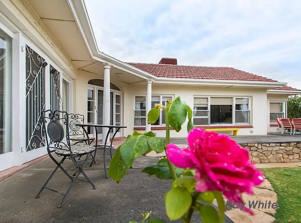 2 Beare Street, Clare, SA 5453