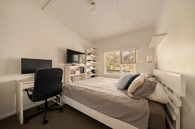 92 Clear View Parade, Hazelbrook, NSW 2779, 3 slaapkamers, 1 badkamers, House