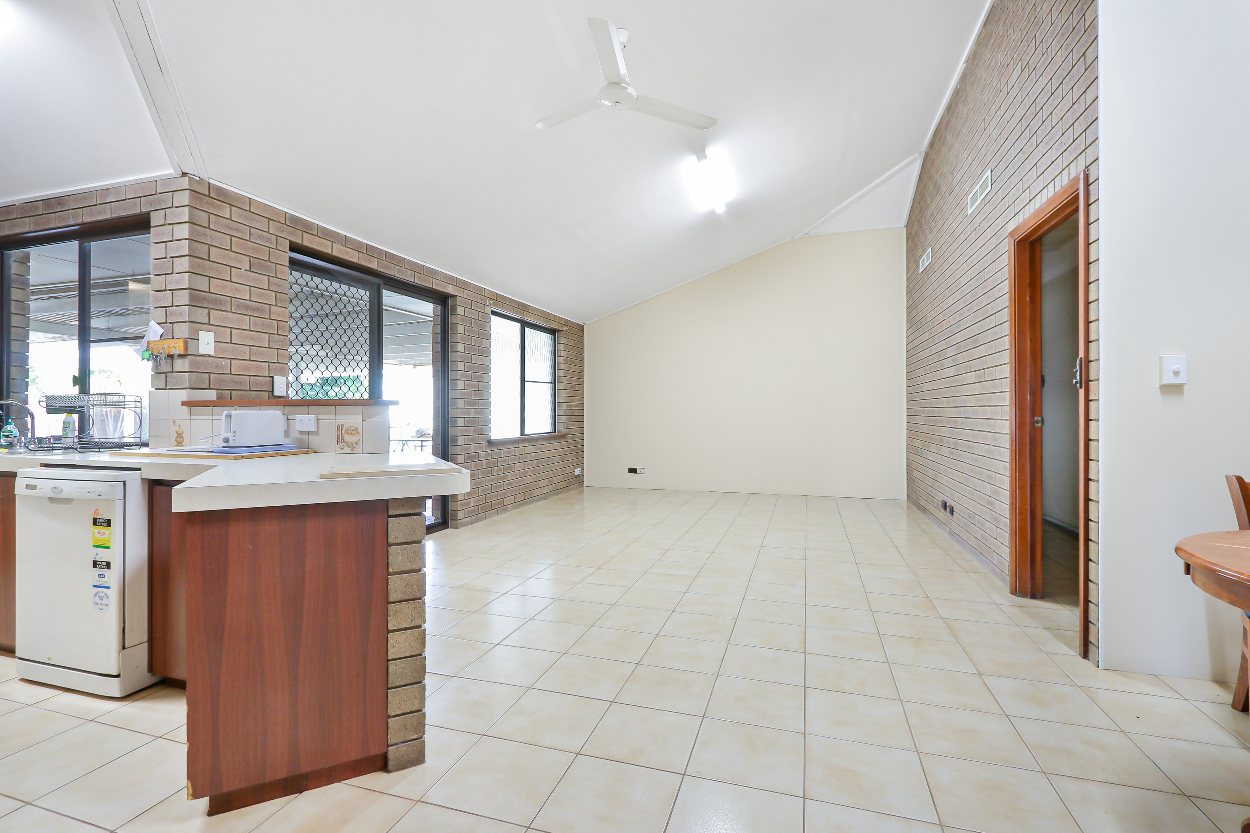 24 MARSHALL AV, PINJARRA WA 6208, 0 રૂમ, 0 બાથરૂમ, House