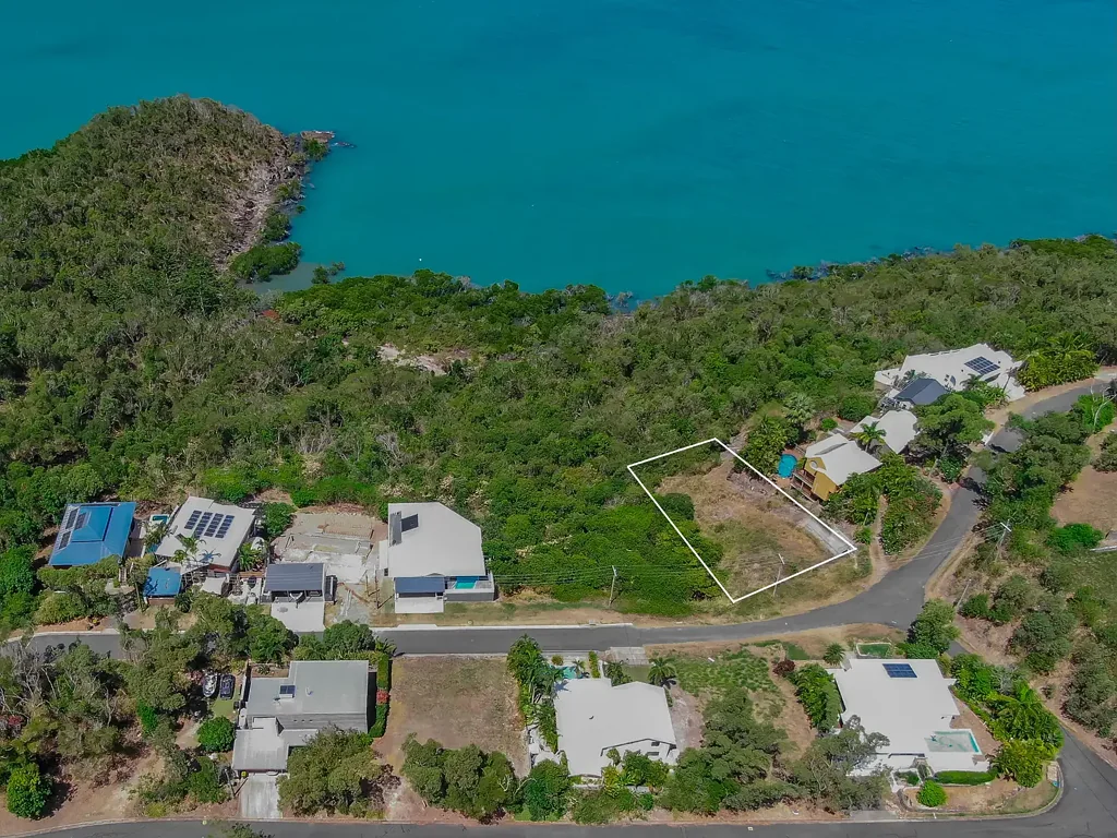 Shute Harbour Premium Coastal Landholding with Architectural Plans Included in Exclusive Shute Harbour