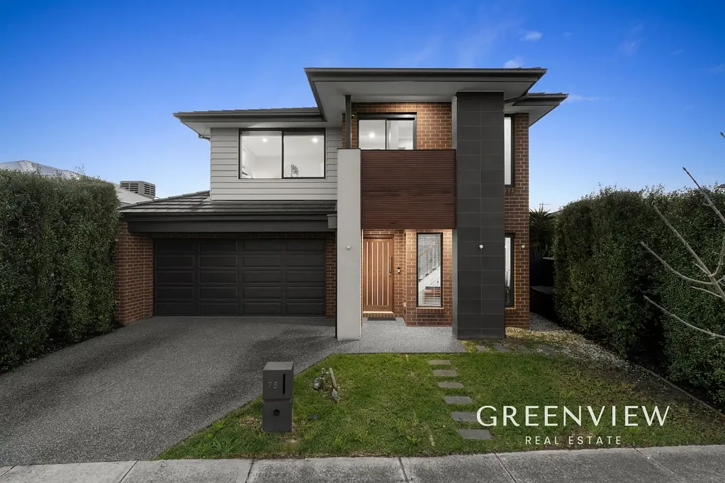 Cranbourne North 4房 Tulliallan 核心地段的卓越家庭生活 Impressive Family Living in the Heart of Tulliallan