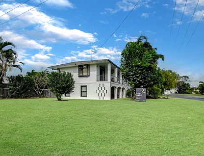 17 Bourke Street, Blacks Beach, QLD 4740, 4 침실, 2 욕실, House