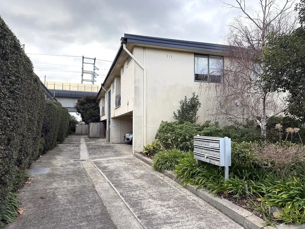 Convenient One-Bedroom Apartment
