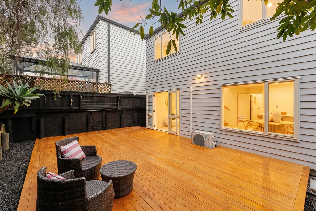 Oteha 4Kwarto SOLD! Move-In Ready with Modern Updates