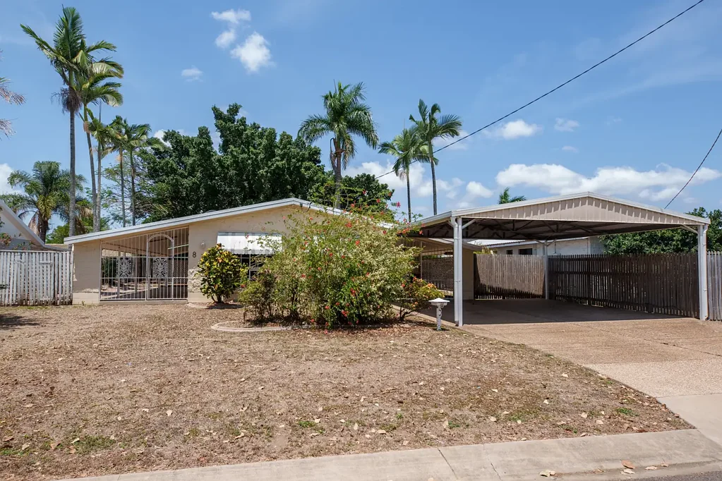 8 Leila Avenue, Rasmussen, QLD 4815