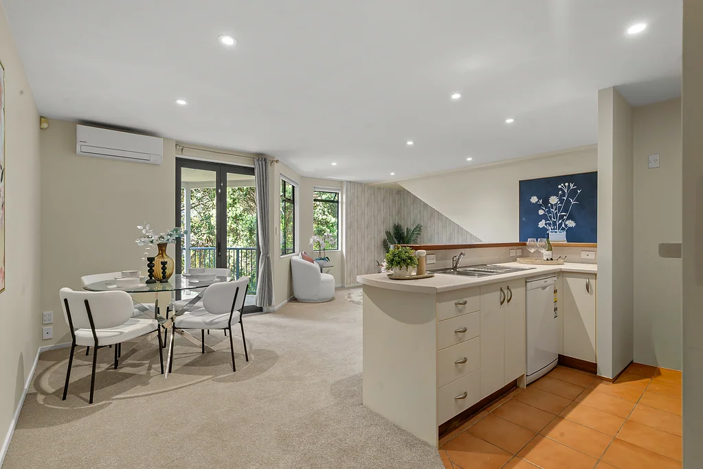 5/6-8 Pannill Place, Oteha, North Shore City, Auckland