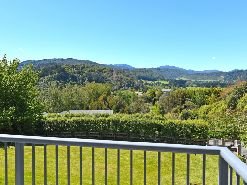 72 Emerald Hill Drive, Birchville, Upper Hutt, 4 chambres, 0 salles de bain