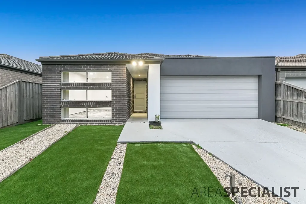 Cranbourne North 4Zimmer Spacious Family Comfort with a Large Backyard