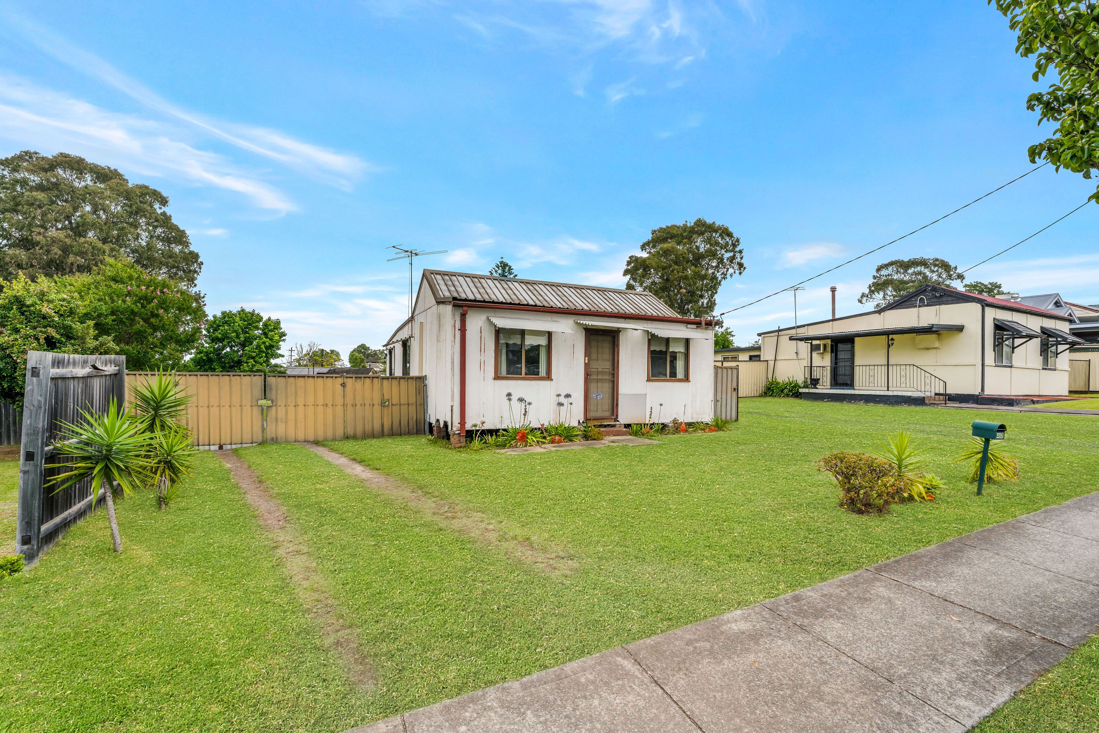 452 CABRAMATTA RD WEST, MOUNT PRITCHARD NSW 2170, 0部屋, 0バスルーム, House