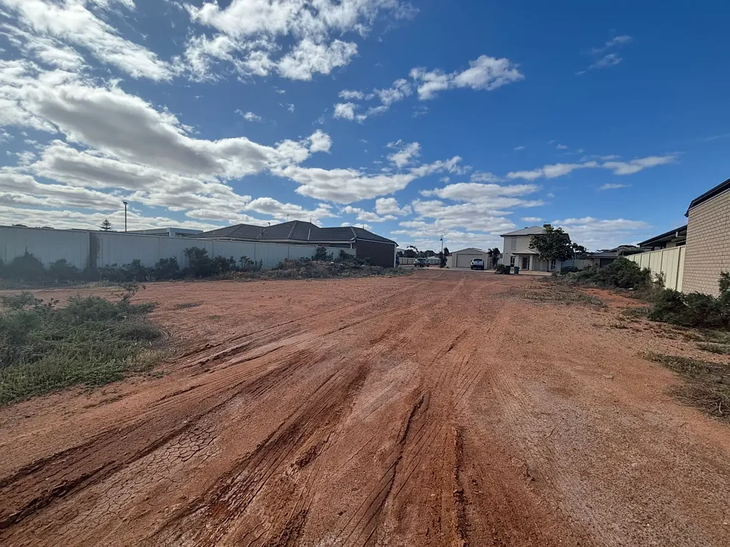 6 Graham Cornes Court, Whyalla Norrie, SA 5608
