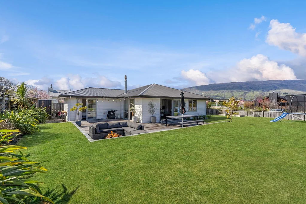 40 West Meadows Drive, Wanaka, Otago
