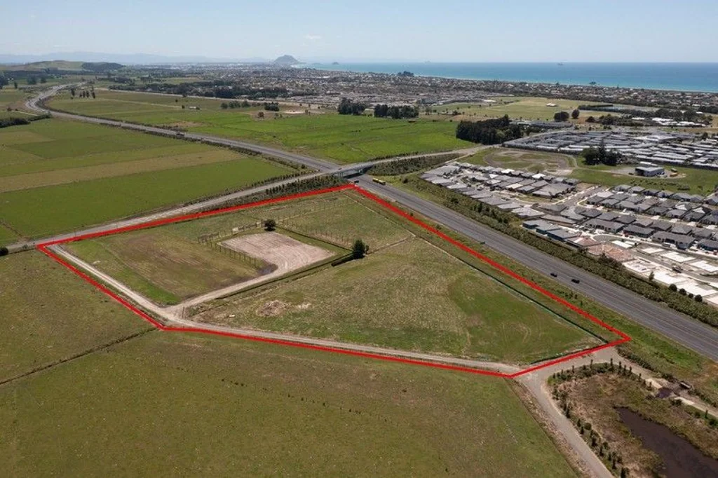 Papamoa Big lifestyle opportunity