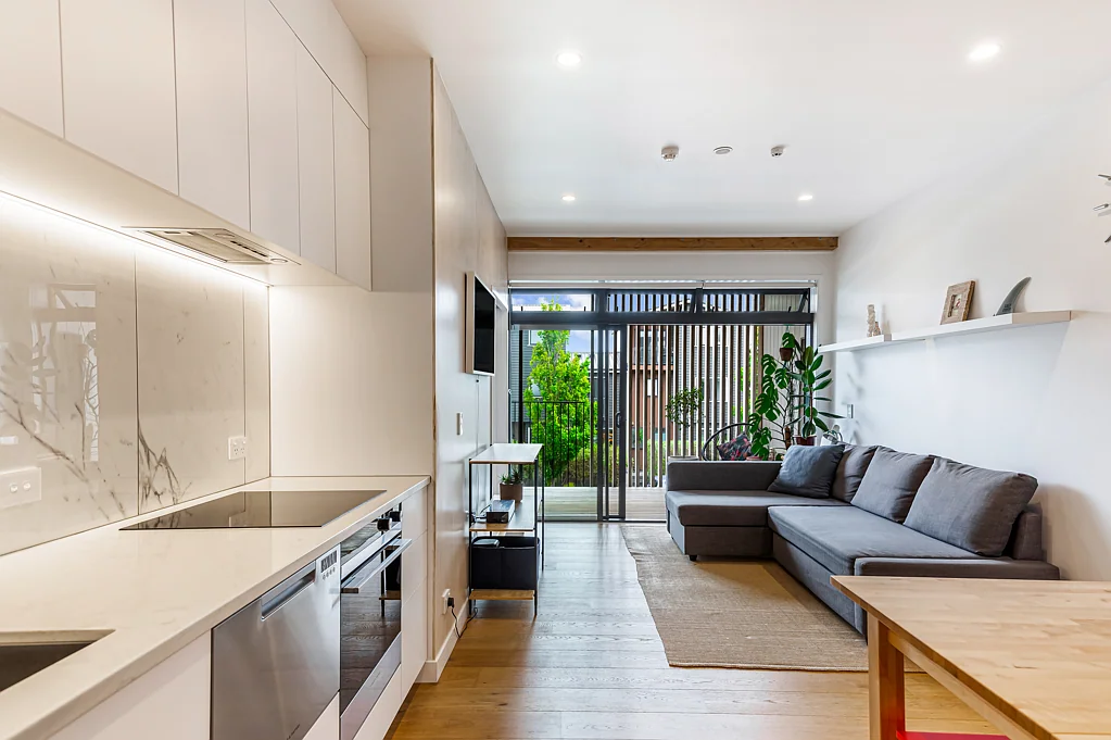 6/165 Hobsonville Point Road, Hobsonville, Waitakere City, Auckland