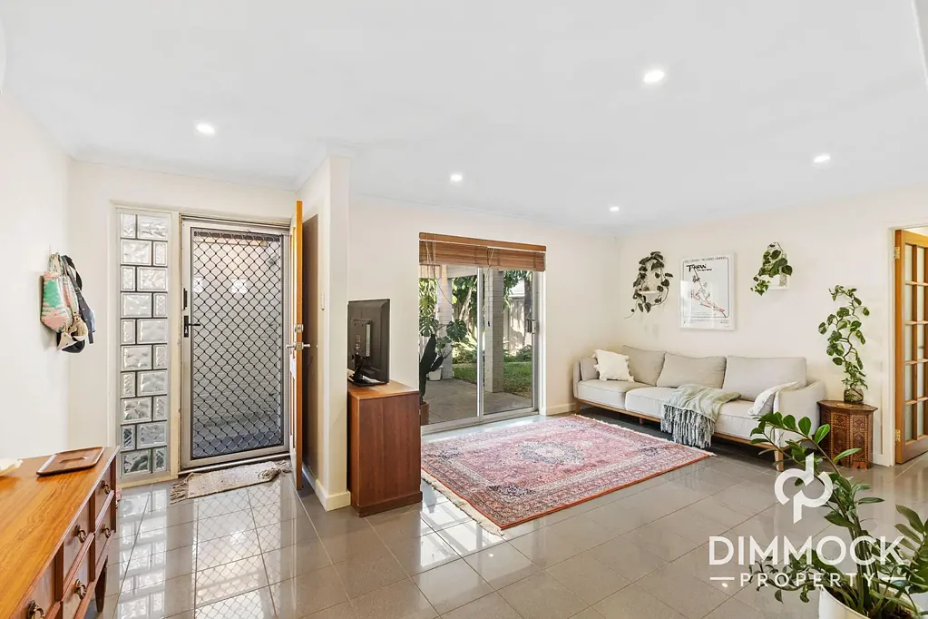 Spacious Family Home in a Quiet Cul-de-Sac