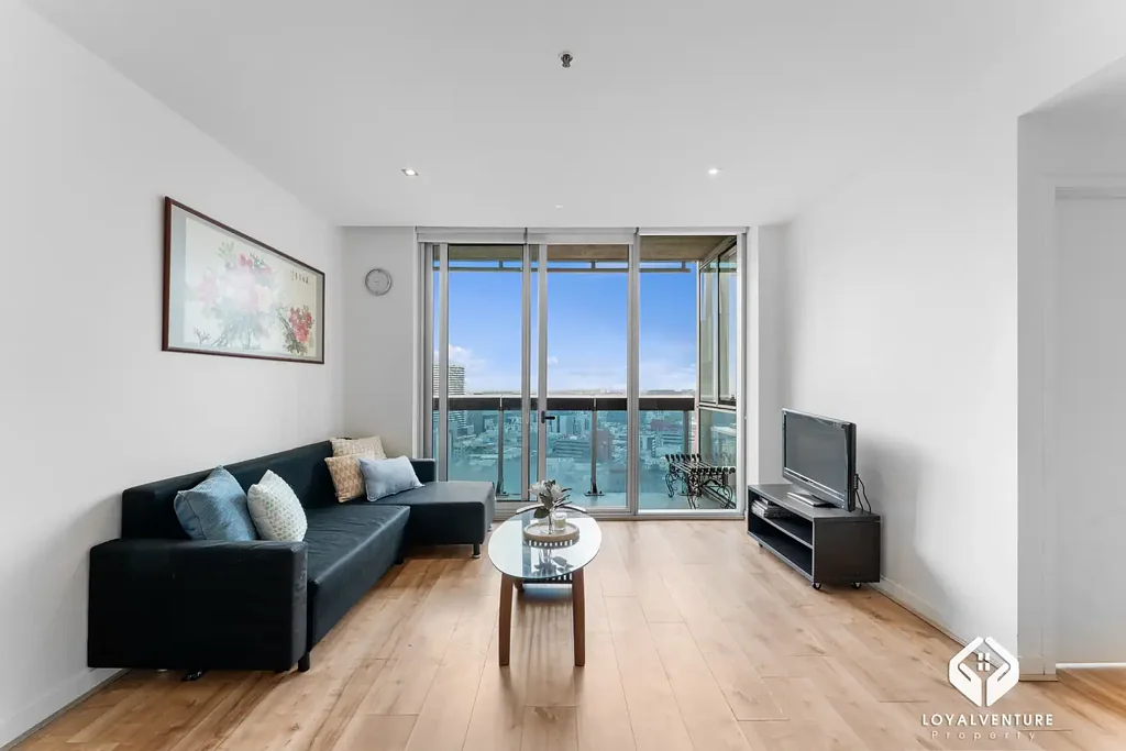 Melbourne 2 Slaapkamer Elevated North-Facing Living with Panoramic City Views