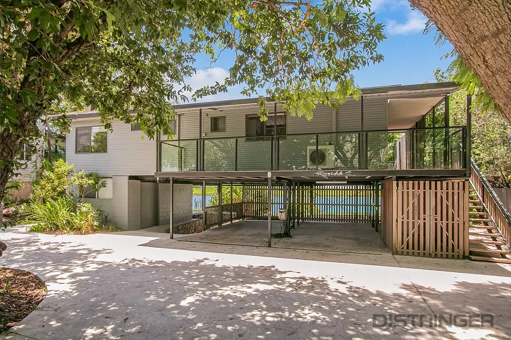South Murwillumbah 3 Bedroom RIVERDALE - picture yourself on the water'