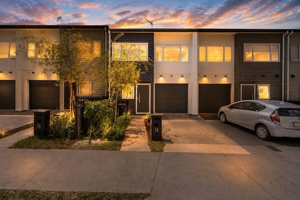 Papakura 3Zimmer A smarter alternative to the standard townhouse with real parking, real storage, and real outdoor space.